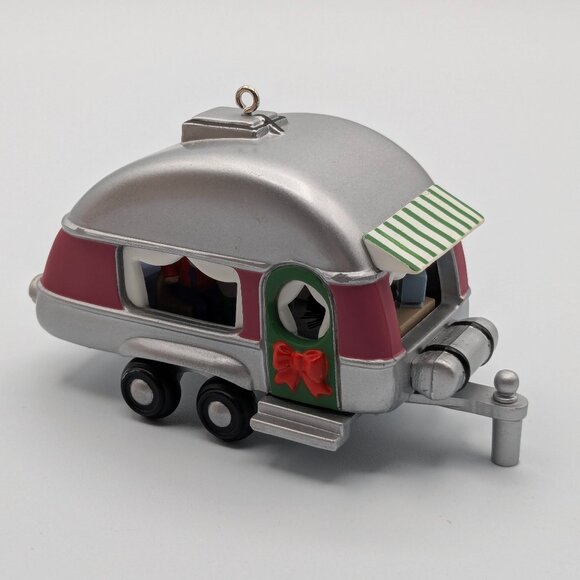 Hallmark Keepsake Travels with Santa 1988, Santa's Camper Vacation Ornament - Picture 1 of 12